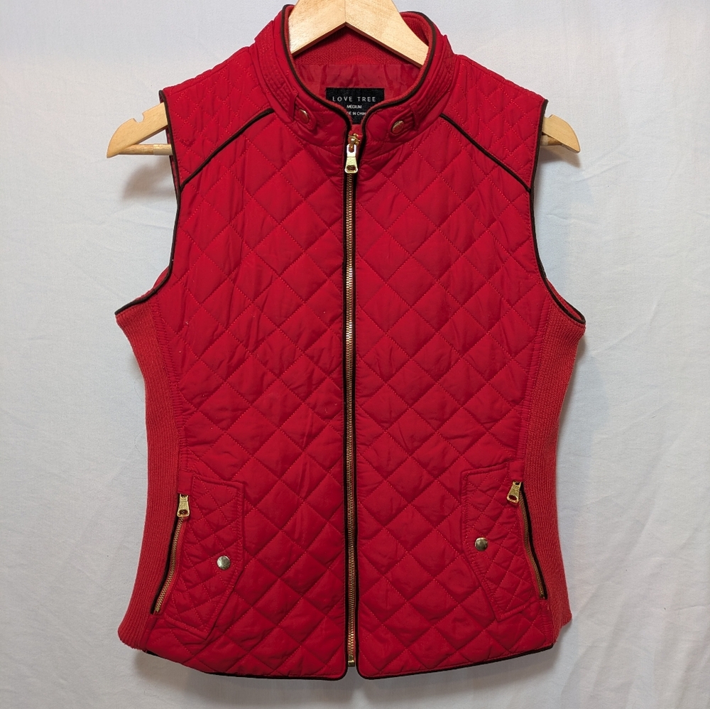 Love Tree Red Quilted Vest Barn Vest size medium